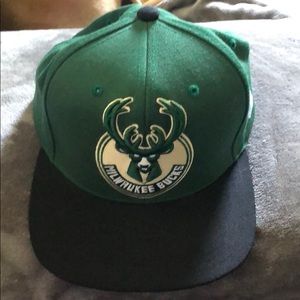 Milwaukee Bucks Mitchell & Ness Snap Back Hat